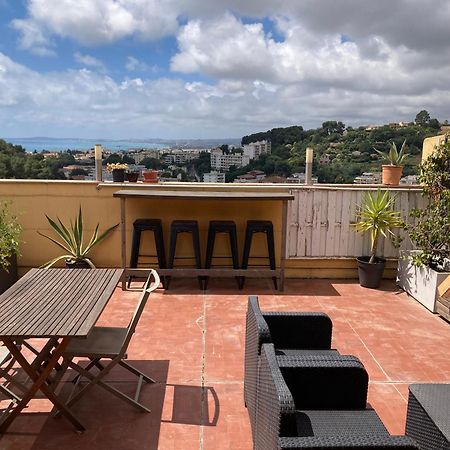 T2 Traversant Avec Une Grande Terrasse Et Piscine Cagnes-sur-Mer Luaran gambar